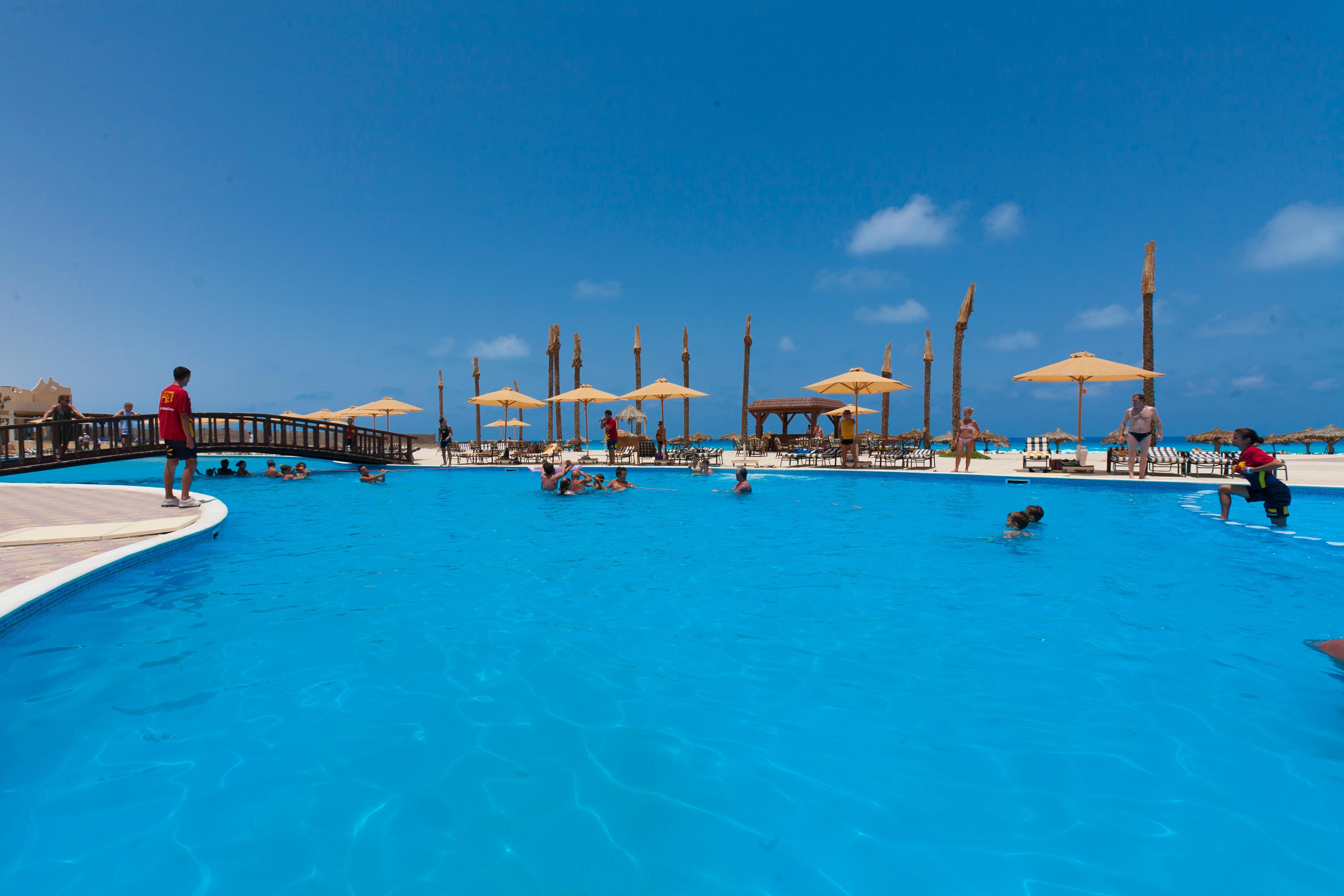 โรงแรมบอร์ก เอล อาหรับ บีช บอร์จเอลอาหรับ ภายนอก รูปภาพ The Blue Lagoon
