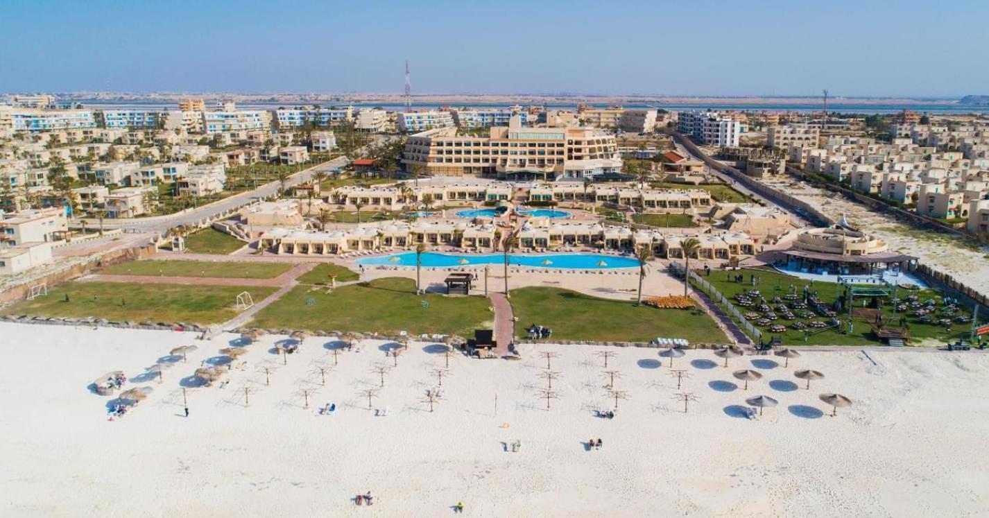 โรงแรมบอร์ก เอล อาหรับ บีช บอร์จเอลอาหรับ ภายนอก รูปภาพ Aerial view of the resort